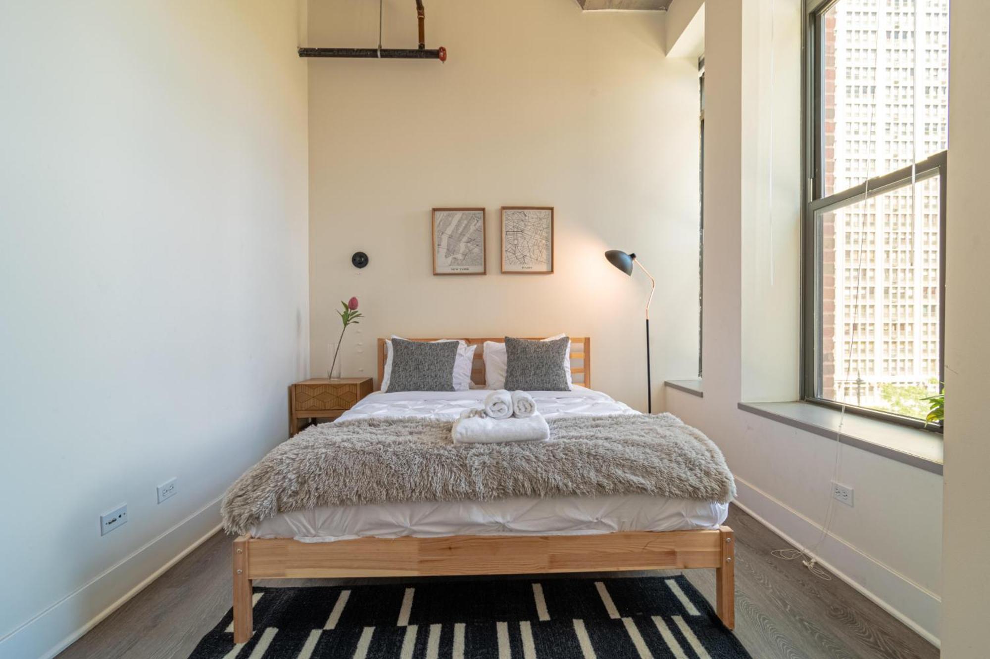 Bright 2Br Luxury Corner Suite With Optional Parking Sleeps 6 Guests Near Mccormick Place And Soldier Field Chicago Buitenkant foto